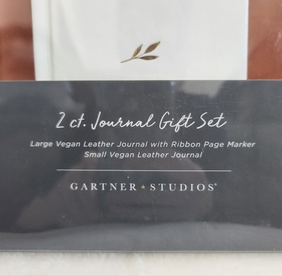 Gartner Studios Cream Tan Gold Vegan Leather Journal 2 Piece Gift Set NWT - Picture 3 of 10